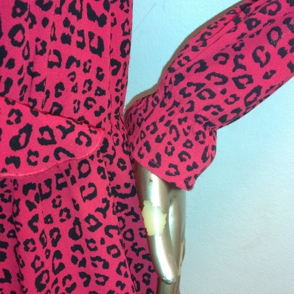 Dividcd leopard print red Cross vest short set jumpsuit size small - Picture 5 of 15